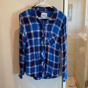 RAILS HUNTER PLAID BUTTOM UP SHIRT SIZE M